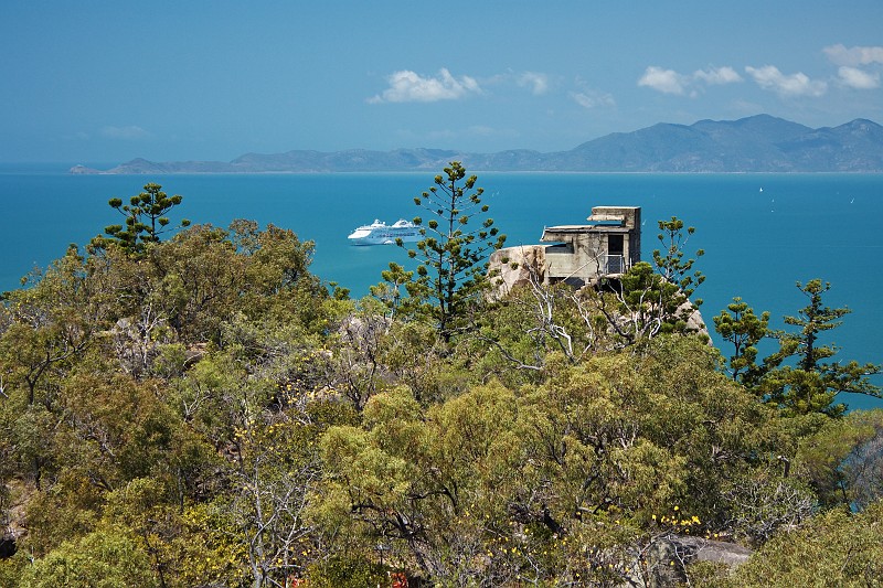 2009-11-06 22-02-39_1.jpg - ...ein Stück "Fort"